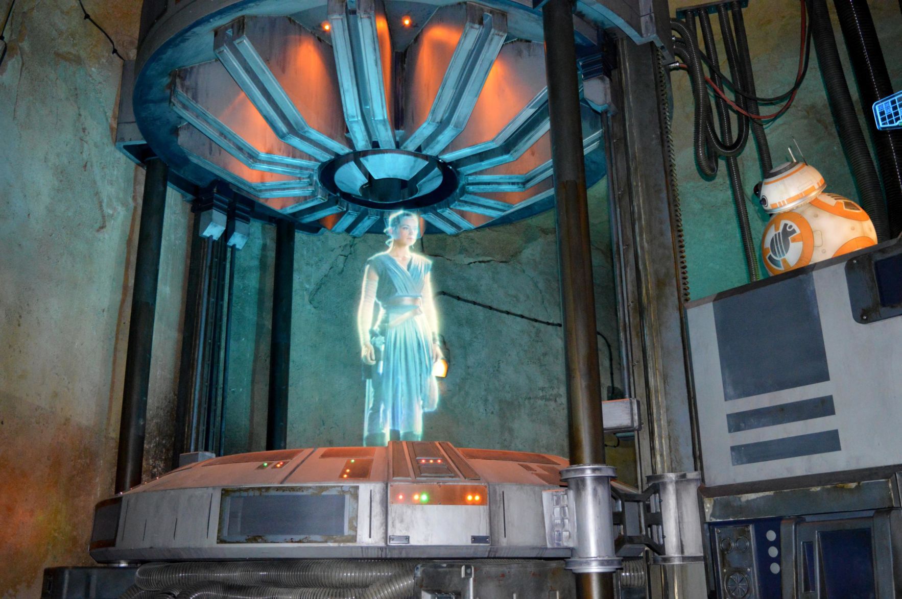 Star Wars Ride: Rise of the Resistance
